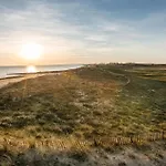 2 Bedroom Cozy In Prázdninový dům La Faute-sur-Mer