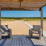 2 Bedroom Cozy In * La Faute-sur-Mer