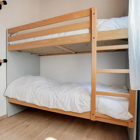 2 Bedroom Cozy In Prázdninový dům La Faute-sur-Mer