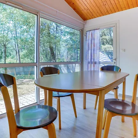 2 Bedroom Cozy In *